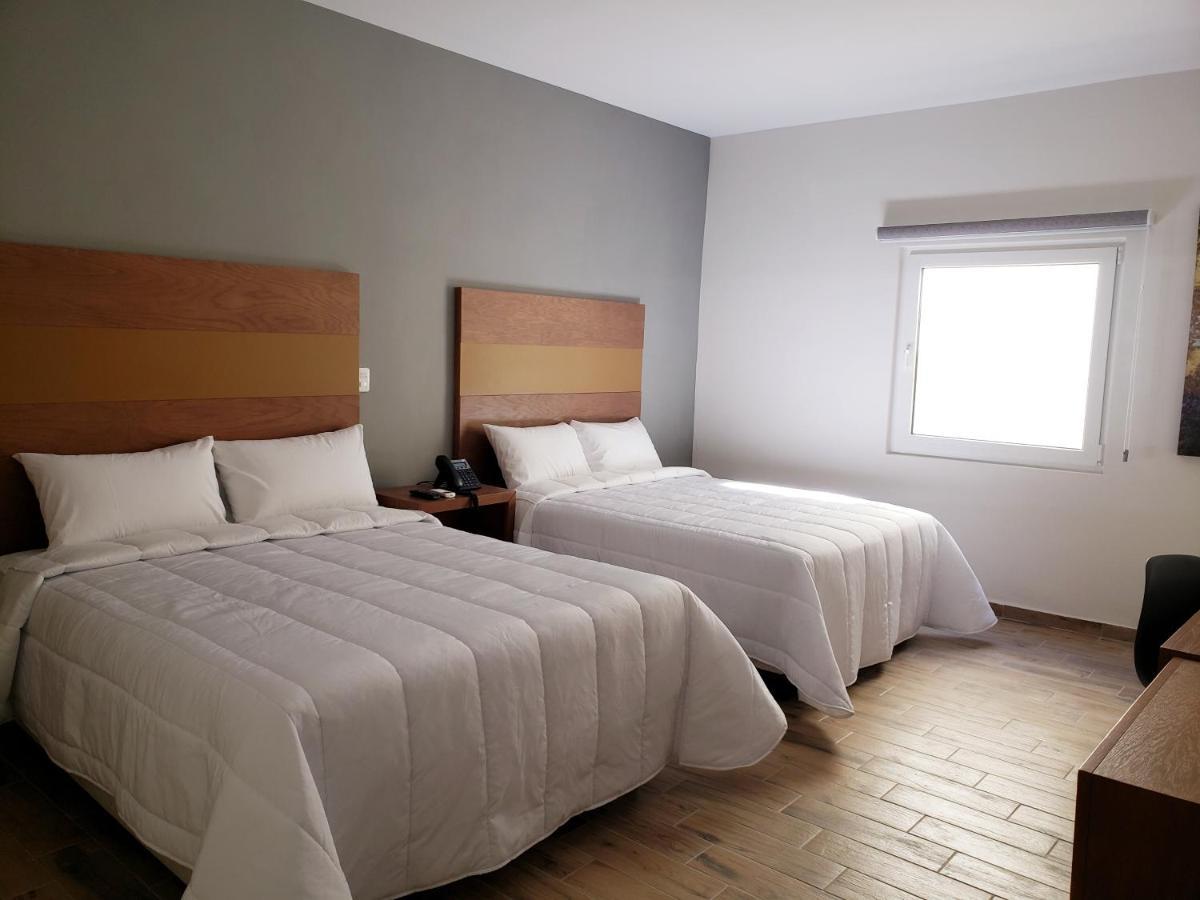 Hotel Plaza Allende Torreon Exterior photo